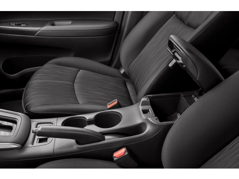 2017 Nissan Sentra 4dr Sdn CVT S Interior Shot 7