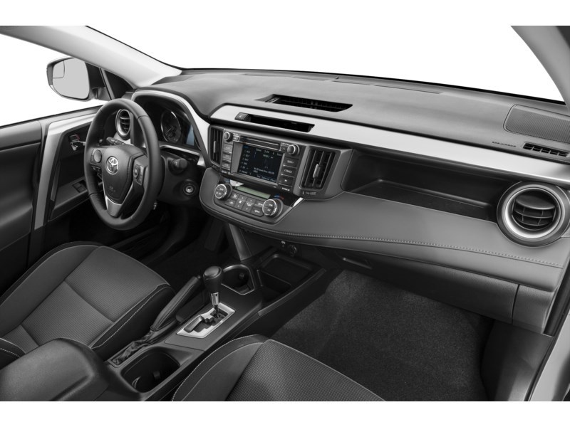 2018 Toyota RAV4 FWD XLE/ SUPER LOW KM/INCOMING Interior Shot 1