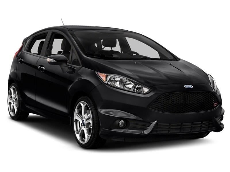 2017 Ford Fiesta 5dr HB ST Exterior Shot 9