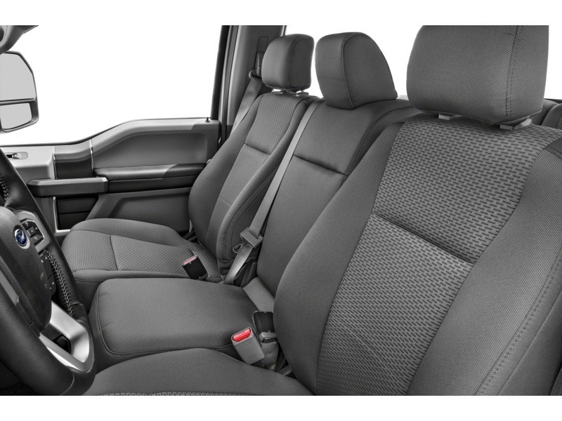2019 Ford F-350 XLT 4WD Crew Cab 6.75' Box Interior Shot 4