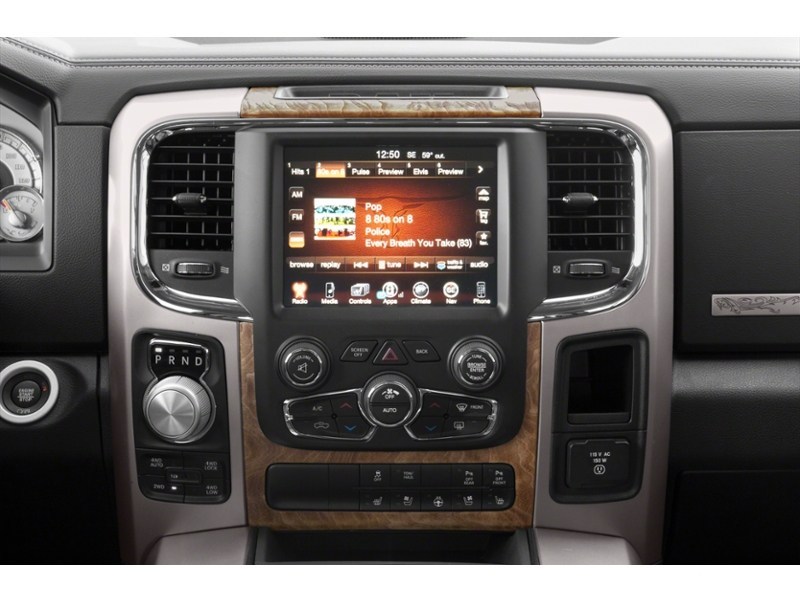 2015 RAM 1500 4WD Crew Cab 149