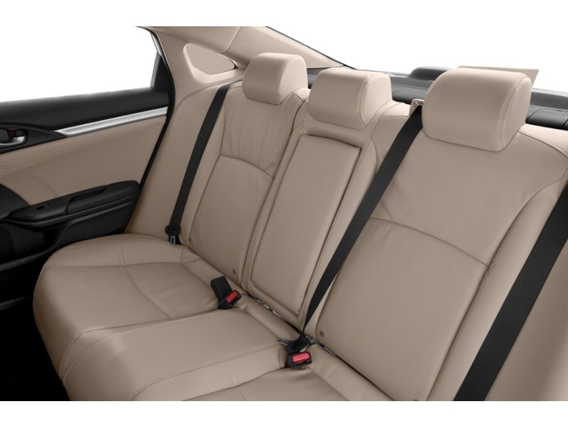 2018 Honda Civic Sedan Touring CVT Interior Shot 5