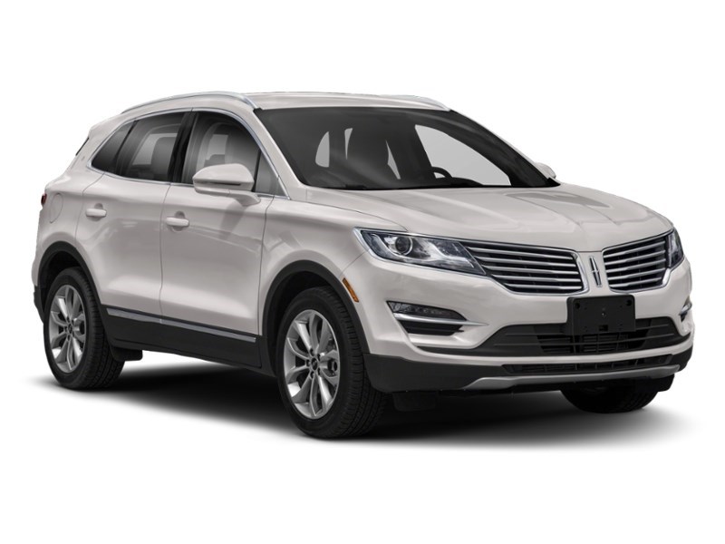 2018 Lincoln MKC AWD Reserve Exterior Shot 8