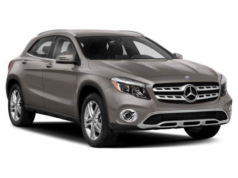 2018 Mercedes-Benz GLA 250 GLA 250 4MATIC SUV Exterior Shot 9