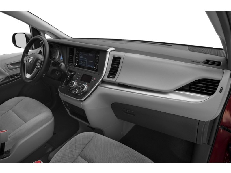 2019 Toyota Sienna LE 8-Passenger FWD Interior Shot 1