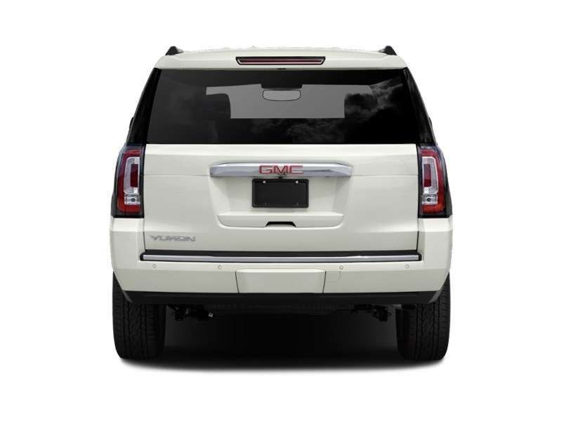 2020 GMC Yukon 4WD 4dr Denali Exterior Shot 7
