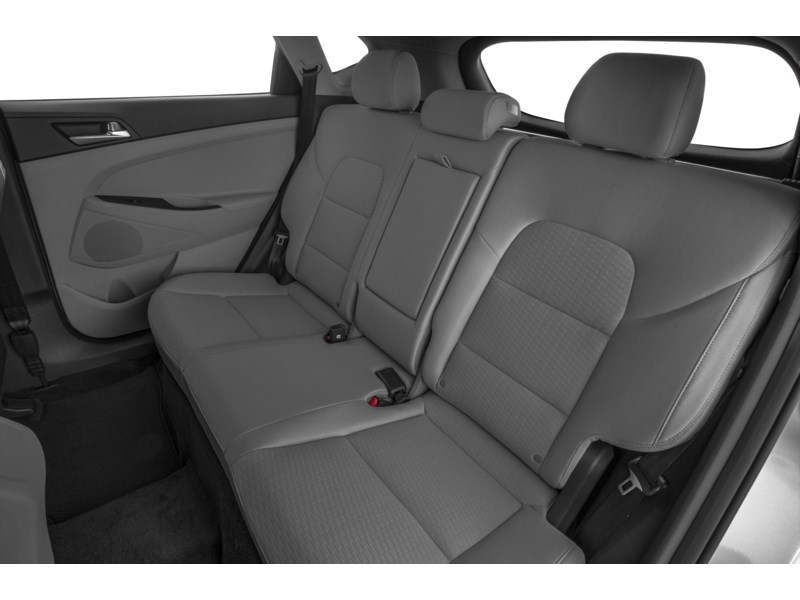 2019 Hyundai Tucson Preferred AWD Interior Shot 5
