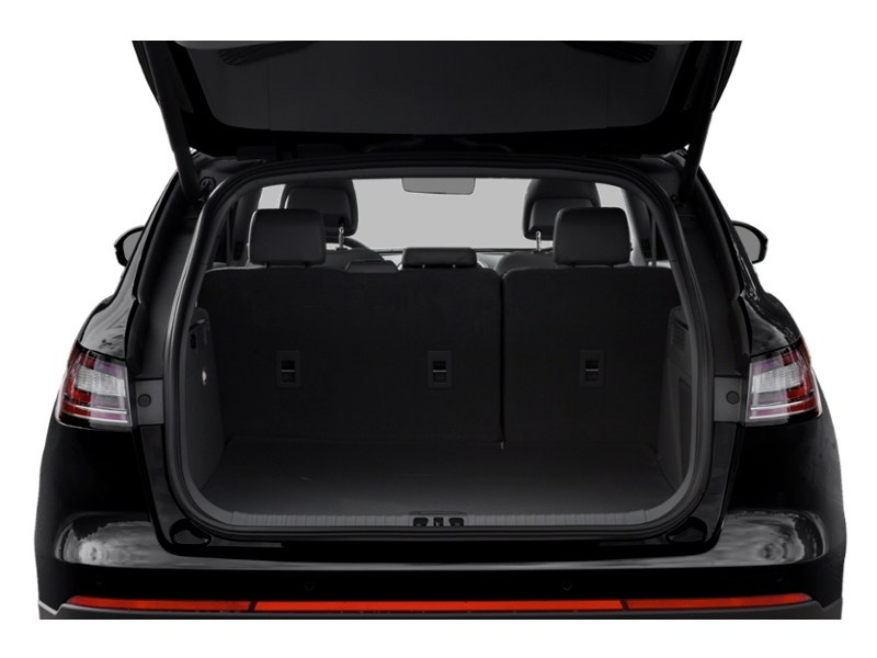 2019 Lincoln Nautilus Reserve AWD Exterior Shot 4