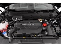 2019 Lincoln Nautilus Reserve AWD Exterior Shot 3