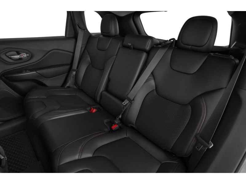 2019 Jeep Cherokee Trailhawk Elite 4x4 Interior Shot 5