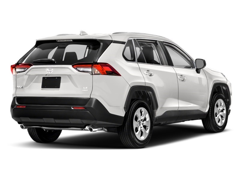 2021 Toyota RAV4 LE AWD Exterior Shot 2