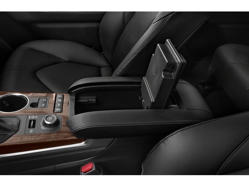 2022 Toyota Highlander Limited AWD Exterior Shot 11