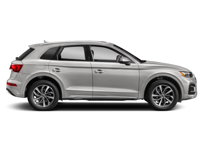 2021 Audi Q5 Komfort 45 TFSI quattro Exterior Shot 10