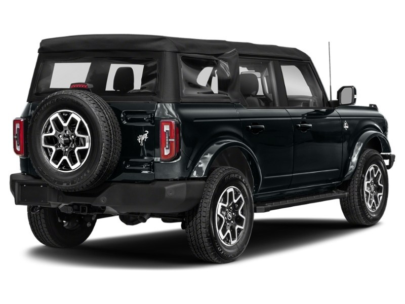 2023 Ford Bronco Outer Banks 4 Door 4x4 Exterior Shot 2
