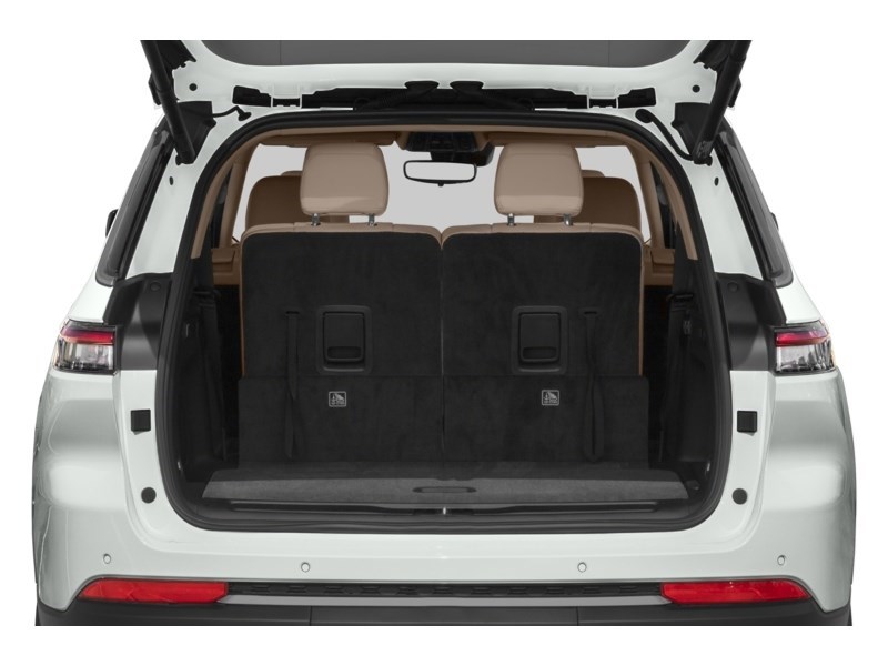 2021 Jeep Grand Cherokee L Altitude 4x4 Exterior Shot 4