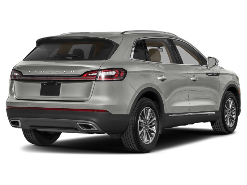 2021 Lincoln Nautilus Reserve AWD Exterior Shot 2