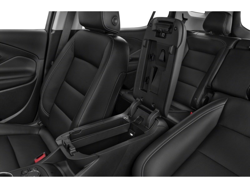 2024 GMC Terrain AWD 4dr AT4 Interior Shot 7