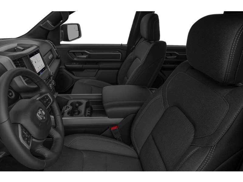 2022 RAM 1500 Big Horn 4x4 Crew Cab 5'7