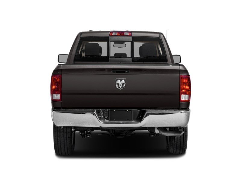 2022 RAM 1500 Classic SLT 4x4 Crew Cab 5'7