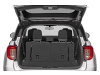 2024 Ford Explorer XLT 4WD Exterior Shot 4