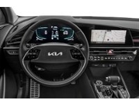 2025 Kia Niro SX FWD Cityscape Green/Aurora Black Pearl Interior Shot 3