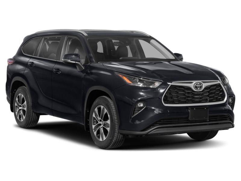 2026 Toyota Highlander XLE AWD Exterior Shot 8