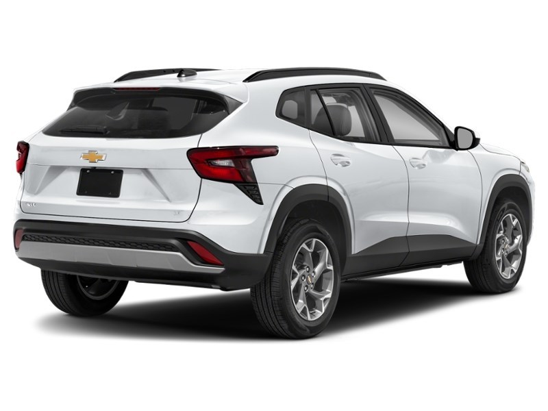 2026 Chevrolet Trax FWD 4dr 1RS Exterior Shot 2