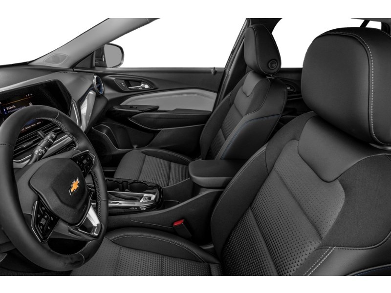 2025 Chevrolet Trax FWD 4dr LT Interior Shot 4