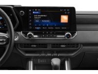 2024 Chevrolet Colorado 4WD Crew Cab Trail Boss Interior Shot 2