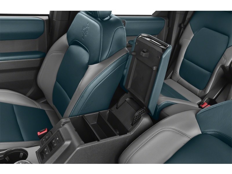 2024 Ford Bronco Outer Banks 4 Door 4x4 Interior Shot 7