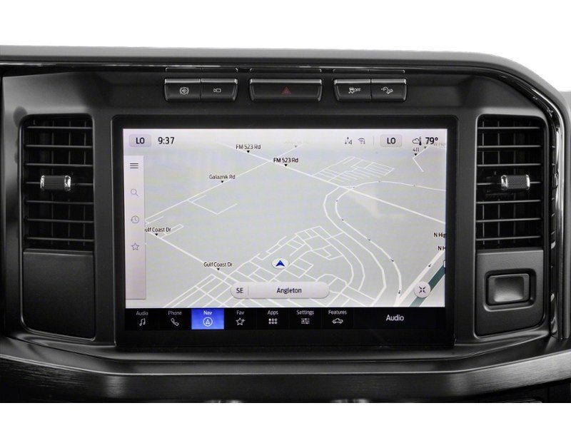 2026 Ford F-350 LARIAT 4WD Crew Cab 6.75' Box Interior Shot 8