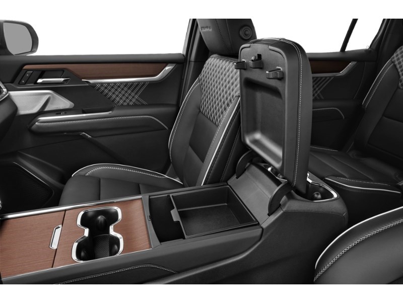 2024 GMC Acadia AWD 4dr Denali Interior Shot 7