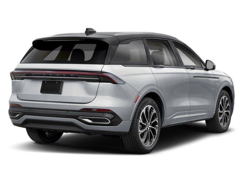 2026 Lincoln Nautilus Premiere AWD Exterior Shot 2