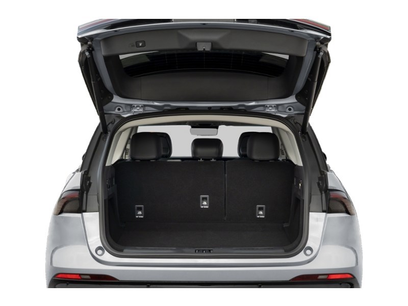 2026 Lincoln Nautilus Premiere AWD Exterior Shot 4