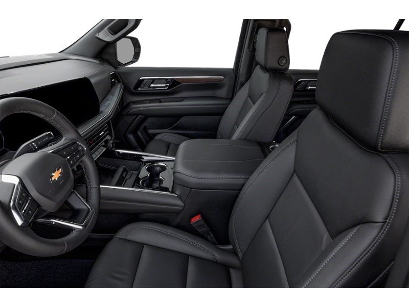 2026 Chevrolet Suburban 4WD 4dr LT Interior Shot 4