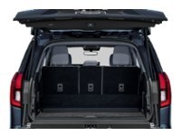 2025 Ford Expedition Platinum 4x4 Exterior Shot 4