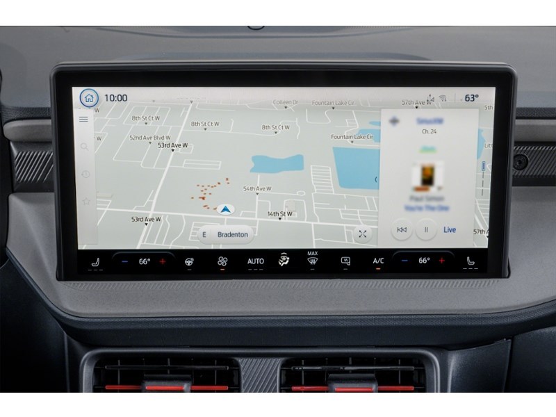 2025 Ford Maverick LARIAT AWD SuperCrew Interior Shot 8