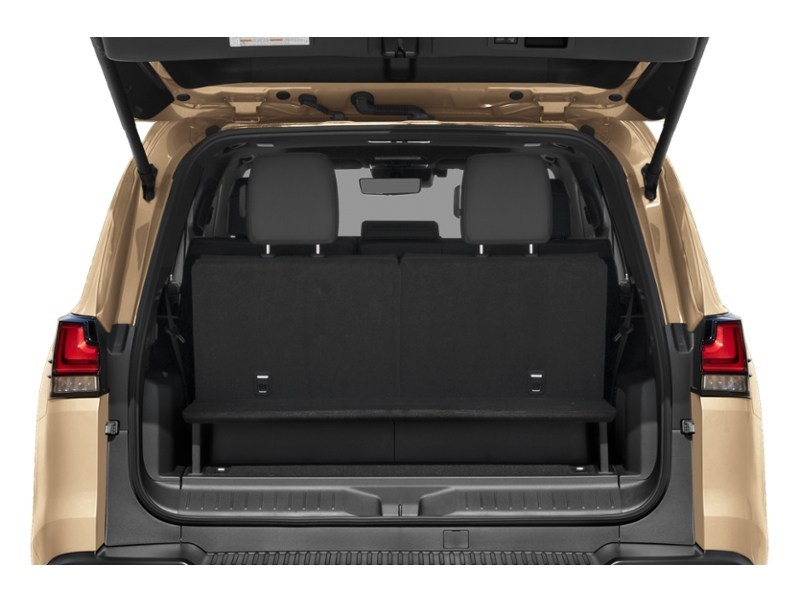 2026 Lexus LX 700h LX 700h 4WD Exterior Shot 4