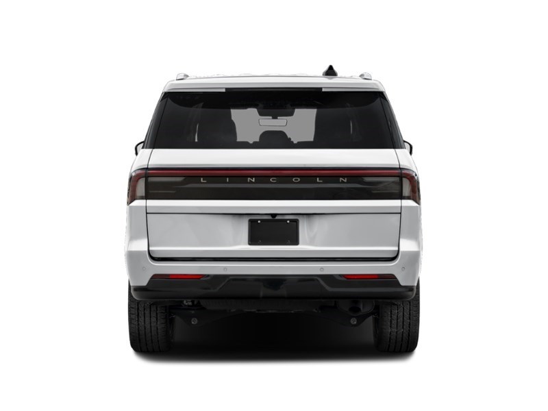 2026 Lincoln Navigator Reserve 4x4 Exterior Shot 7