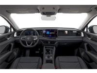 2025 Volkswagen Tiguan Comfortline 4MOTION Interior Shot 6