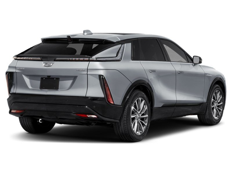 2026 Cadillac LYRIQ 4dr Signature Sport Exterior Shot 2