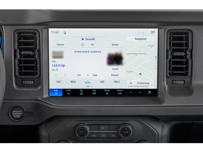 2026 Ford Bronco Badlands 4 Door 4x4 Interior Shot 2