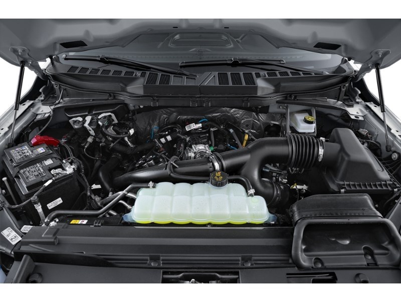 2026 Ford F-150 XLT 4WD SuperCrew 5.5' Box Exterior Shot 3