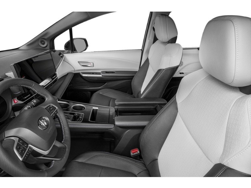 2026 Toyota Sienna XSE 7-Passenger AWD Interior Shot 4