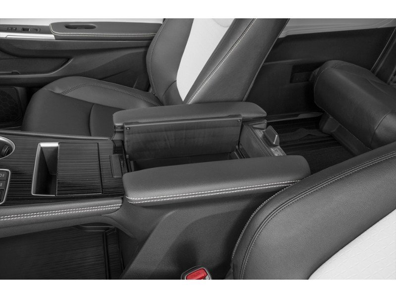 2026 Toyota Sienna XSE 7-Passenger AWD Interior Shot 7