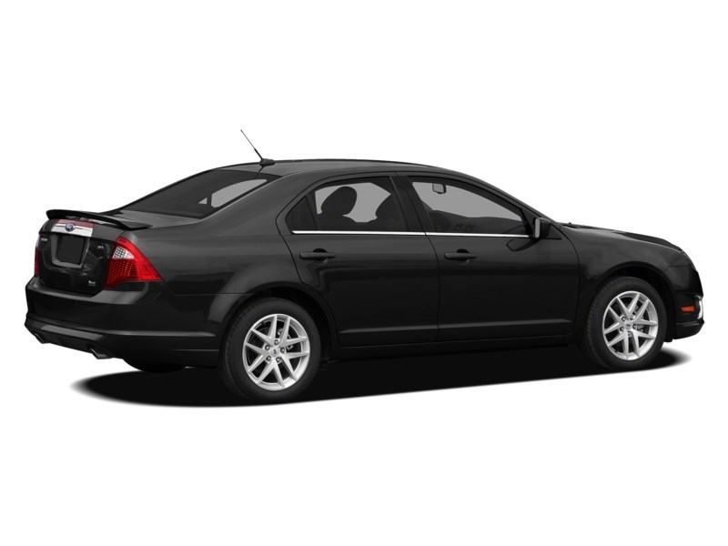 2012 Ford Fusion 4dr Sdn SE FWD Tuxedo Black Metallic  Shot 23
