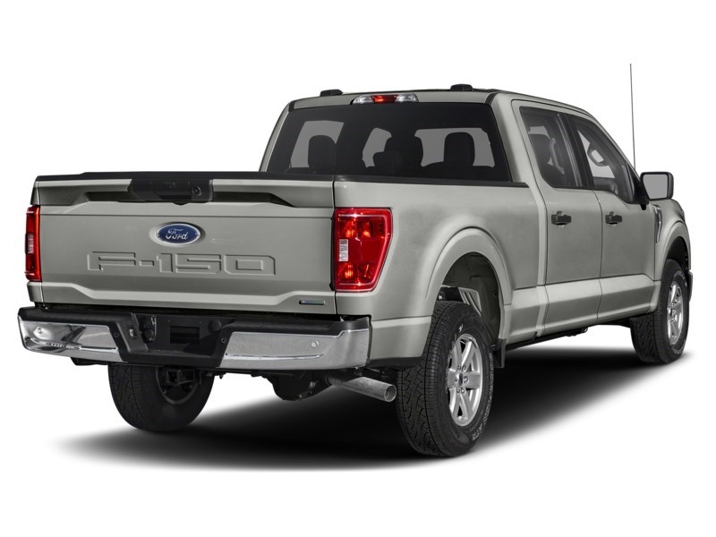 2023 Ford F-150 XLT 4WD SuperCrew 5.5' Box Iconic Silver Metallic  Shot 39
