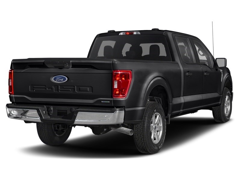 2022 Ford F-150 XLT 4WD SuperCrew 5.5' Box Agate Black Metallic  Shot 6