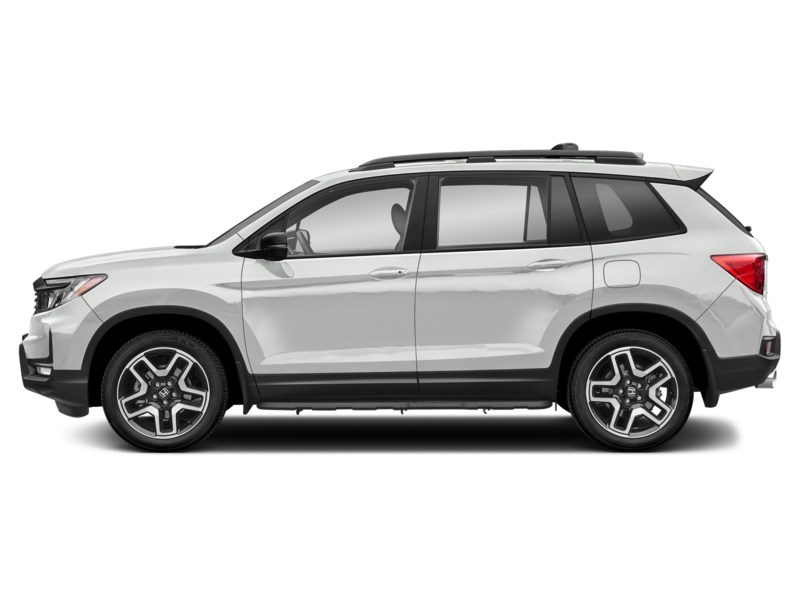 2022 Honda Passport Touring AWD Platinum White Pearl  Shot 3
