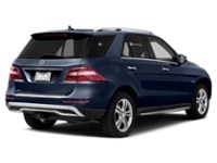 2013 Mercedes-Benz M-Class 4MATIC 4dr ML 350 BlueTEC Cavansite Blue Metallic  Shot 62